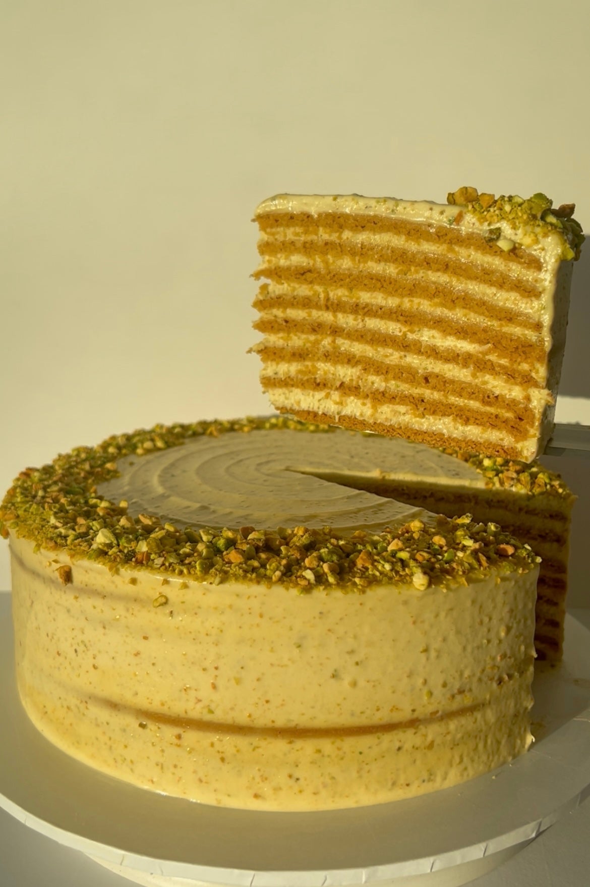 Pistachio Honeycake